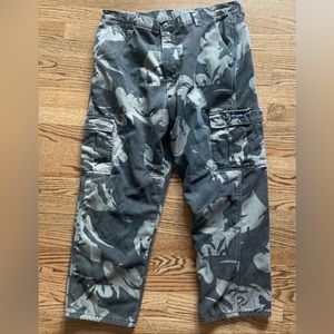 Wrangler camo pants Fleece lined